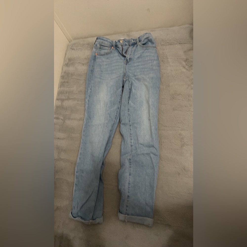 light wash boyfriend jeans,size2